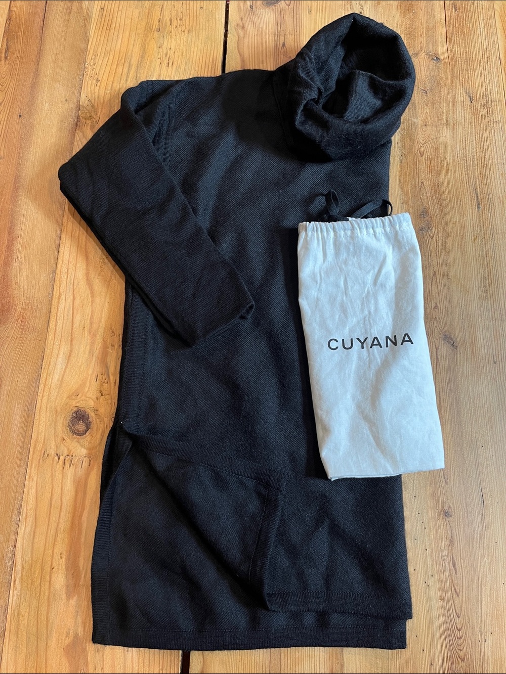 CUYANA XS/S Black Oversized Turtleneck Sweater 100% Baby Alpaca Wool